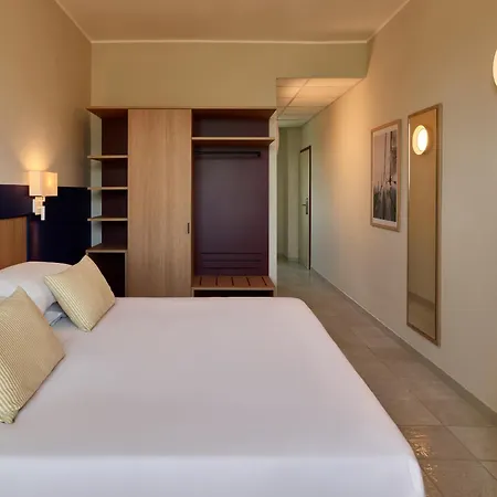 شقة فندقية Serena Majestic