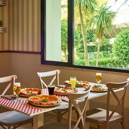 شقة فندقية Serena Majestic Montesilvano Marina