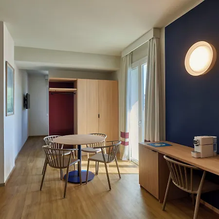 公寓式酒店 Serena Majestic