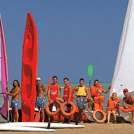 شقة فندقية Serena Majestic Montesilvano Marina