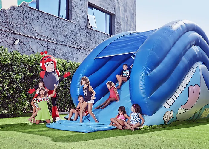 شقة فندقية Serena Majestic 4*