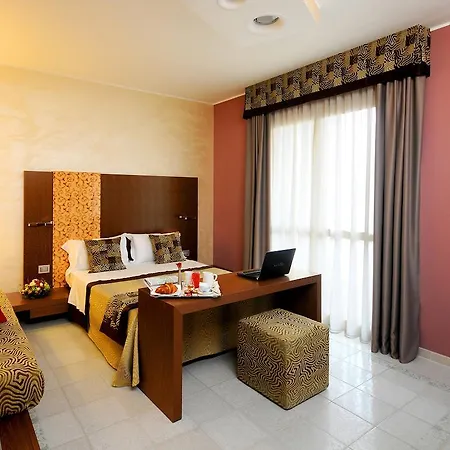 Lägenhetshotell Serena Majestic 4*