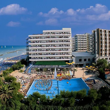 Serena Majestic 4*