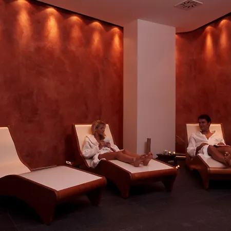 Serena Majestic Aparthotel