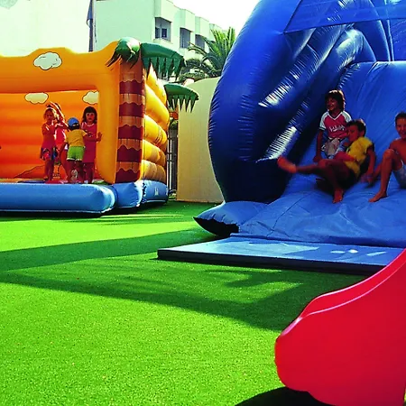 Serena Majestic Lejlighedshotel