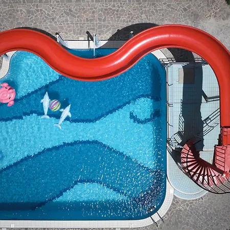 Serena Majestic Lejlighedshotel