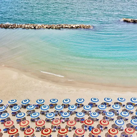 Serena Majestic Lejlighedshotel