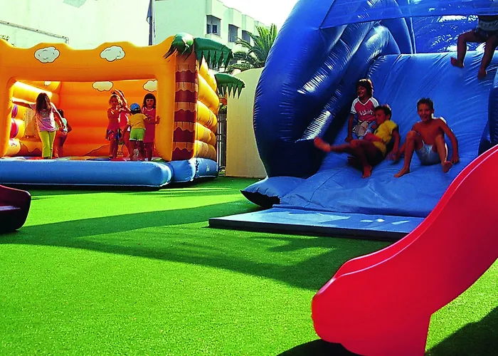 Serena Majestic Apartahotel