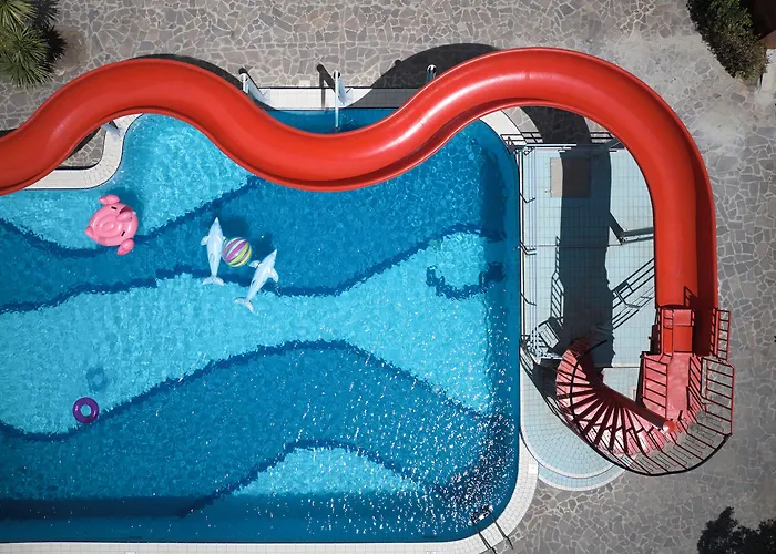 Serena Majestic מלון דירות